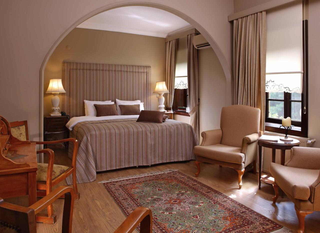 Manici Kasri Hotel Küçükkuyu Eksteriør billede