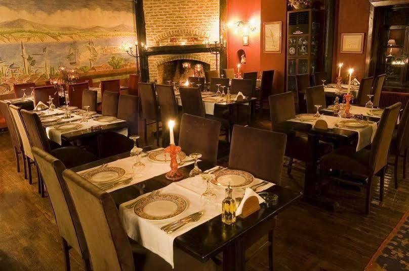 Manici Kasri Hotel Küçükkuyu Eksteriør billede